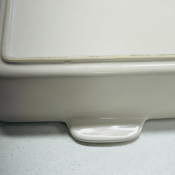 Rae Dunn "HO HO HO" Square Baking / Casserole Dish New Red Print - Picture 5 of 6